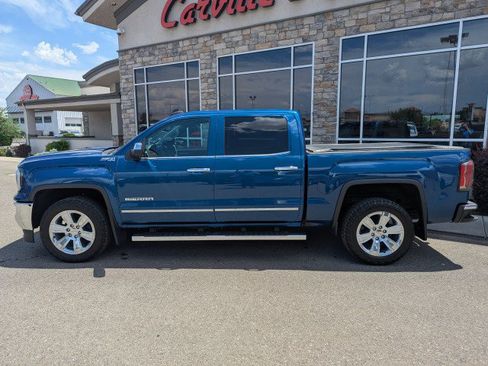 Used 2018 GMC Sierra 1500 SLT AWD/4WD image 2