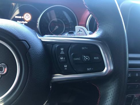 Used 2023 Jeep Wrangler Unlimited Rubicon 392 AWD/4WD image 31