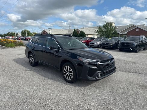 Certified 2024 Subaru Outback Premium AWD/4WD image 7