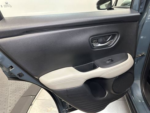 Certified 2024 Honda HR-V LX image 29