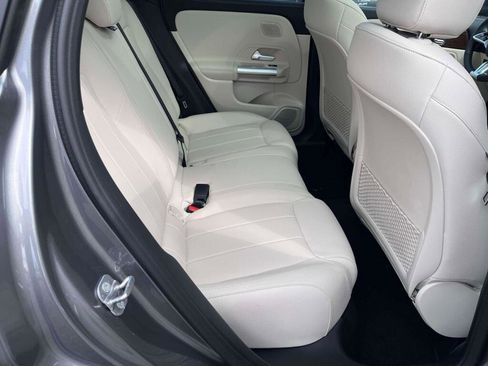 New 2026 Mercedes-Benz GLA 250 4MATIC image 19