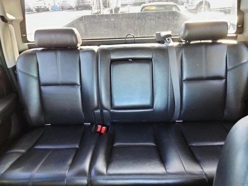 Used 2011 GMC Sierra 3500 SLT image 32