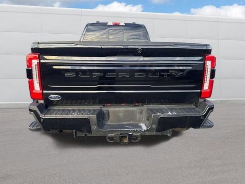 Used 2025 Ford F450 Platinum image 4