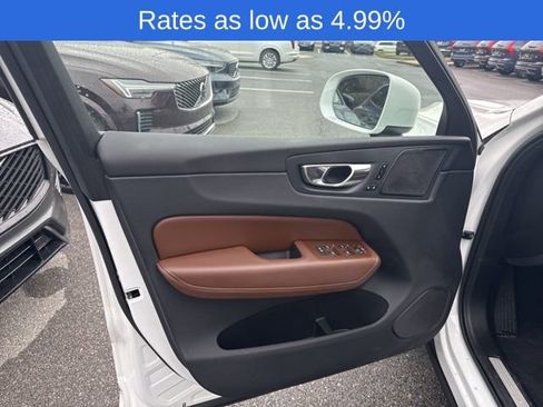 Certified 2023 Volvo XC60 B5 Plus w/ Climate Package image 20