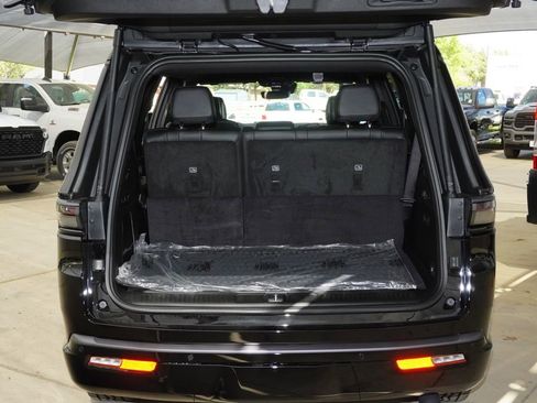 New 2026 Jeep Grand Wagoneer 4WD image 14