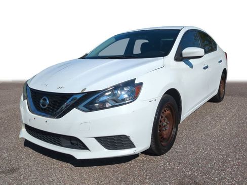 Used 2018 Nissan Sentra S FWD image 1