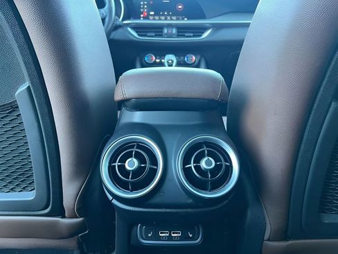 Used 2023 Alfa Romeo Stelvio Ti w/ Active Assist Plus Package image 19