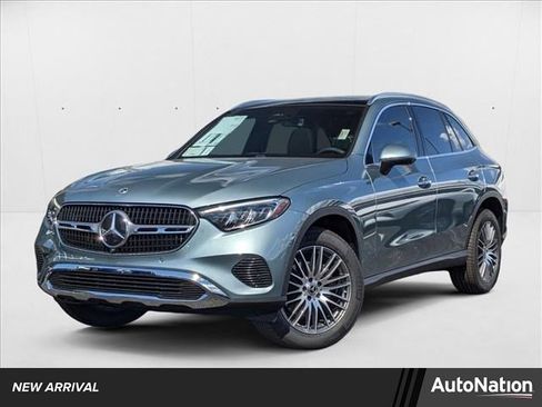 Used 2026 Mercedes-Benz GLC 300 4MATIC image 1