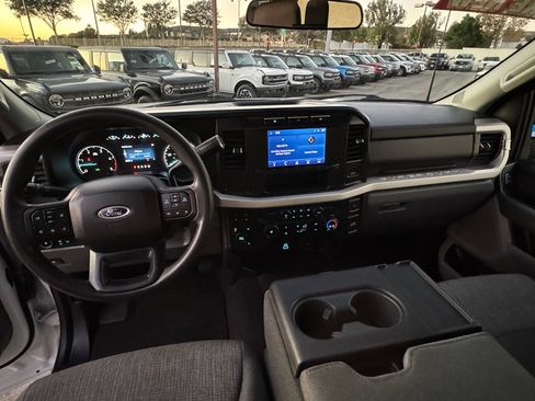 Used 2024 Ford F250 XLT image 16
