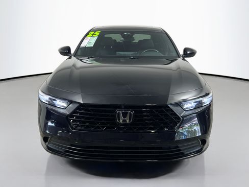 Used 2025 Honda Accord Sport image 11