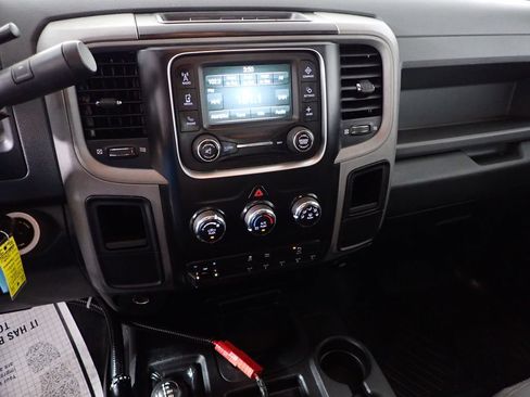 Used 2017 RAM 2500 Tradesman w/ Chrome Appearance Group AWD/4WD image 32