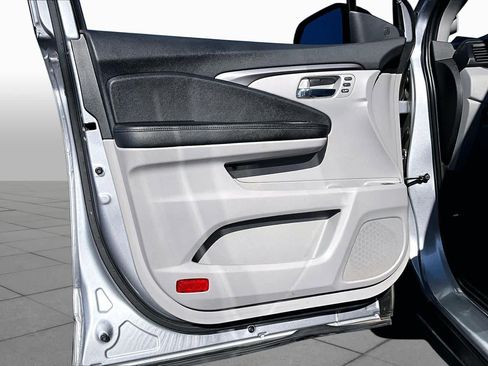 Used 2021 Honda Pilot Special Edition image 24