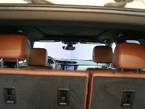 Used 2022 Cadillac XT5 Premium Luxury w/ Technology Package image 16