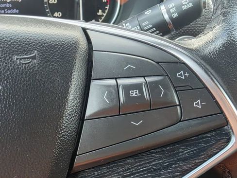 Used 2023 Cadillac XT5 Premium Luxury AWD/4WD image 19