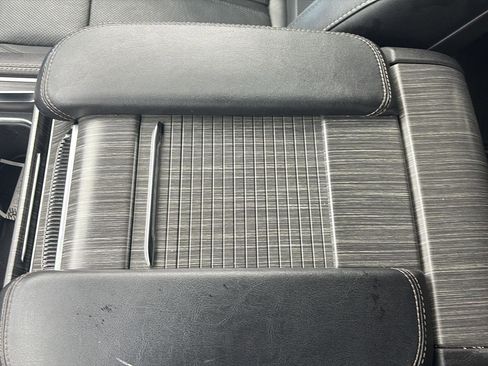 Used 2024 Jeep Wagoneer Series II image 18