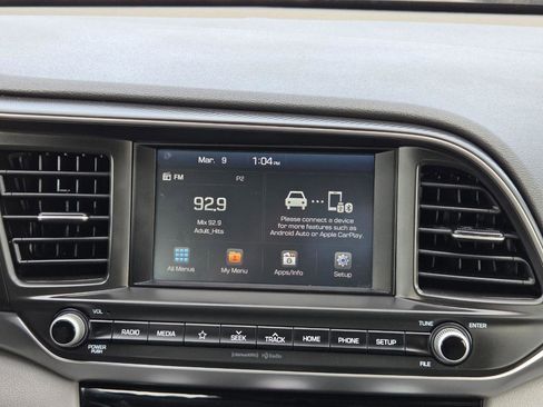 Used 2019 Hyundai Elantra SEL image 21