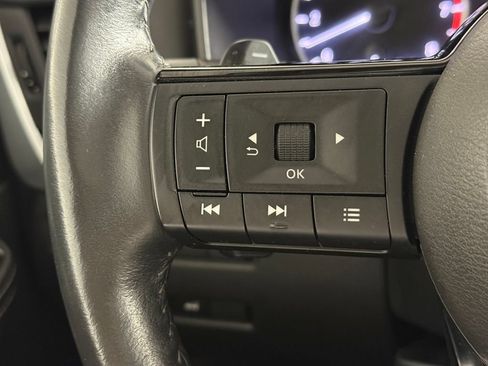 Used 2023 Nissan Rogue SV w/ SV Premium B Package AWD/4WD image 38