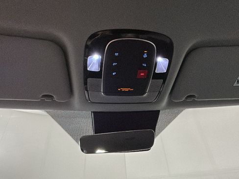Used 2025 Hyundai Palisade SEL AWD/4WD image 25