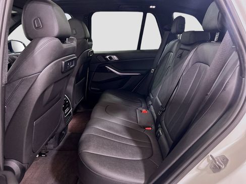 Used 2021 BMW X5 sDrive40i w/ Premium Package RWD image 22