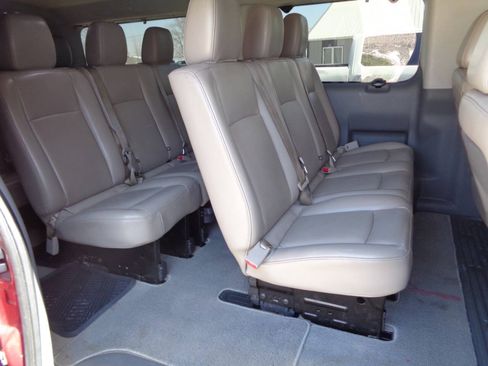 Used 2019 Nissan NV 3500 SL RWD image 55
