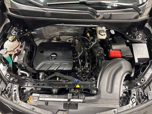 Used 2023 Buick Encore GX Essence w/ Advanced Technology Package image 41