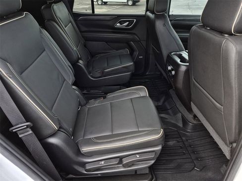 Used 2021 GMC Yukon SLT image 17