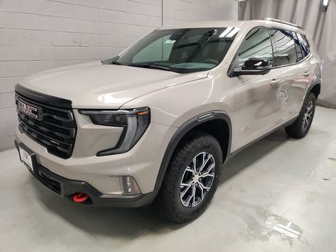 New 2026 GMC Acadia AT4 w/ LPO, Floor Liner Package image 19