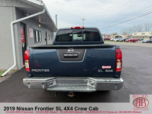 Used 2019 Nissan Frontier SL image 4