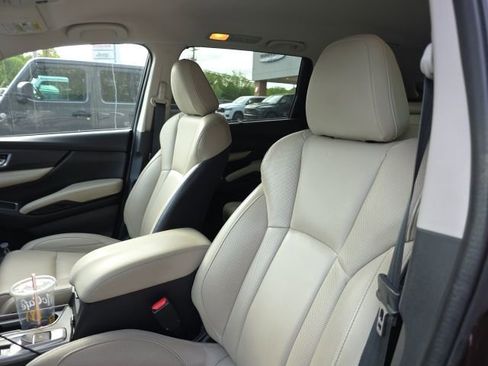 Used 2019 Subaru Ascent Limited AWD/4WD image 11