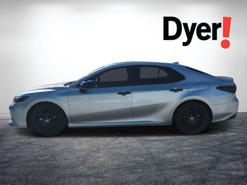 Used 2020 Toyota Camry XLE w/ Driver Assist Package FWD image 7