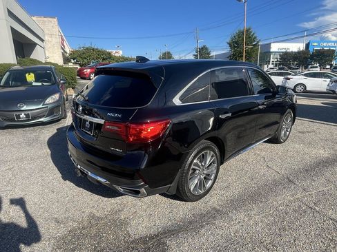 Used 2017 Acura MDX w/ Technology Package AWD/4WD image 23