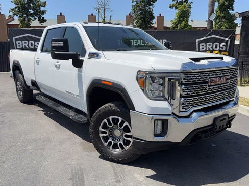 Used 2022 GMC Sierra 3500 SLE w/ SLE Convenience Package AWD/4WD image 2
