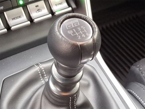 New 2025 Toyota GR86 Premium image 17