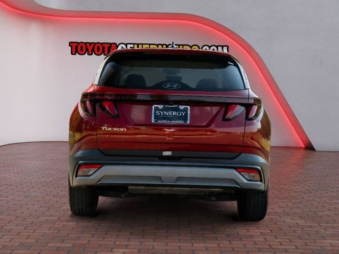 Used 2025 Hyundai Tucson SEL FWD image 7