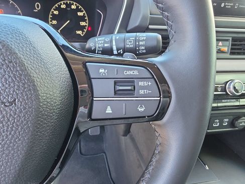 Certified 2025 Honda Pilot EX-L image 23