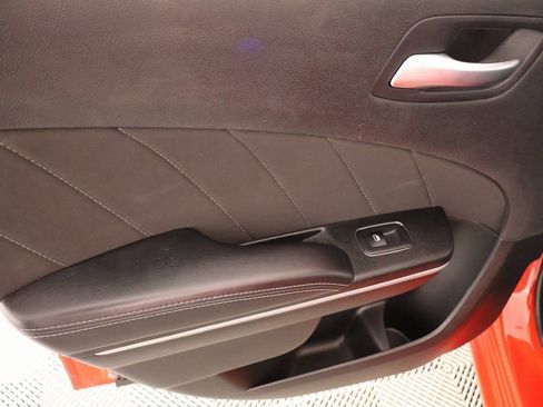 Used 2023 Dodge Charger SXT image 15