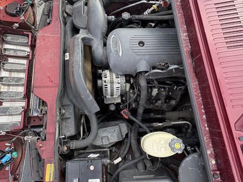 Used 2005 HUMMER H2 SUT w/ Preferred Equipment Group image 13