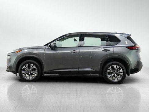 Used 2021 Nissan Rogue SV AWD/4WD image 2