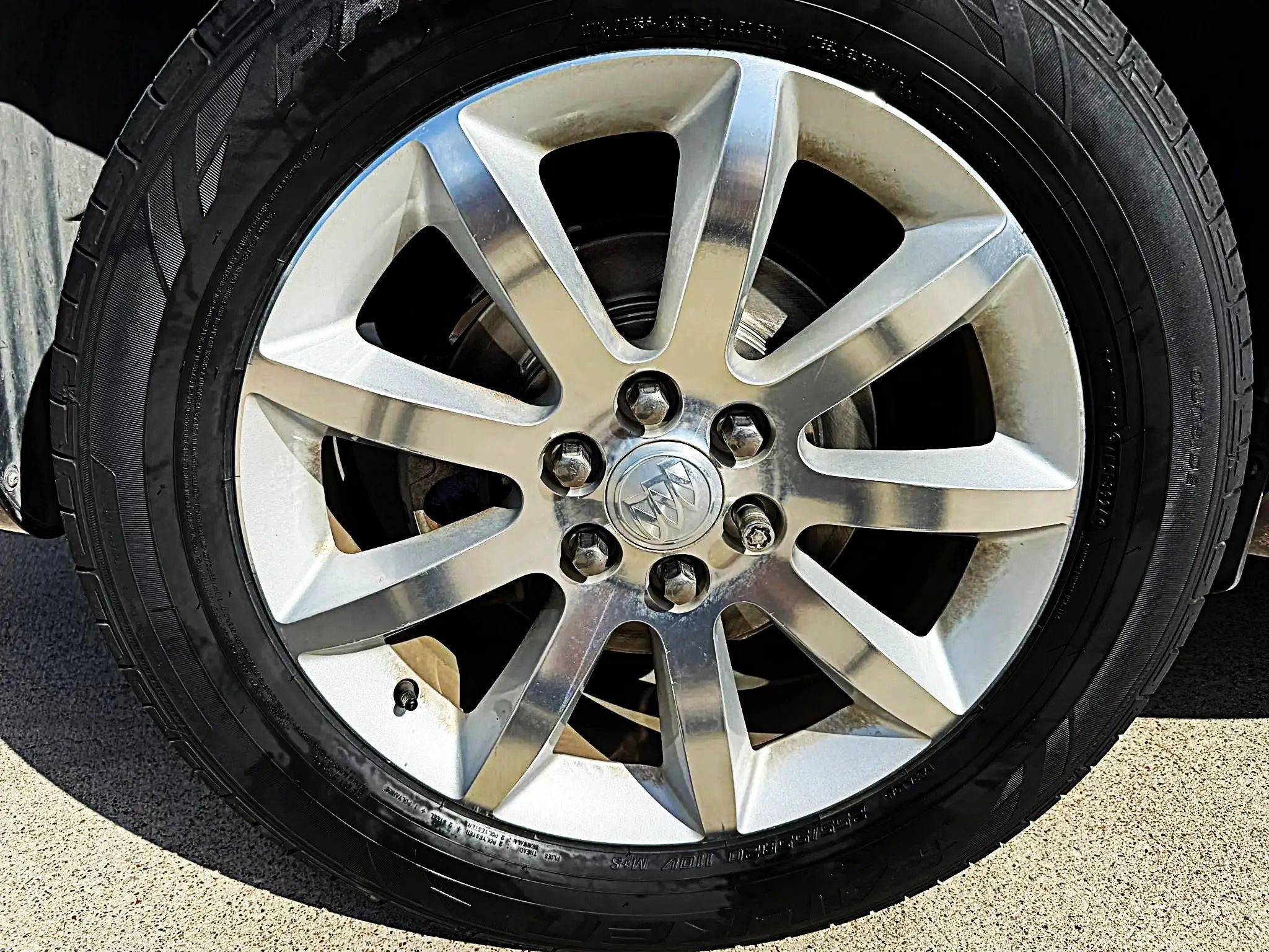 Used 2016 Buick Enclave Premium w/ Experience Buick Package FWD image 11