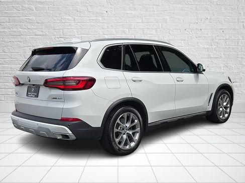 Used 2023 BMW X5 xDrive40i w/ Premium Package AWD/4WD image 6