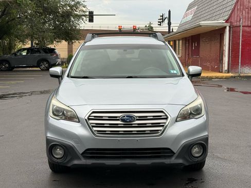 Used 2015 Subaru Outback 2.5i Premium AWD/4WD image 5