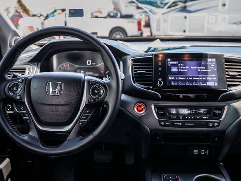 Used 2023 Honda Ridgeline RTL image 18
