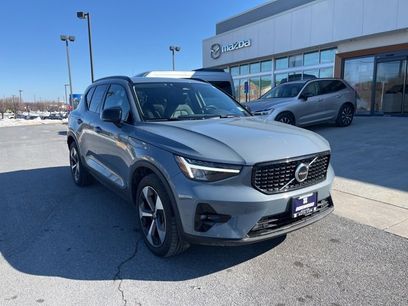 Used 2023 Volvo XC40 B5 Plus w/ Climate Package