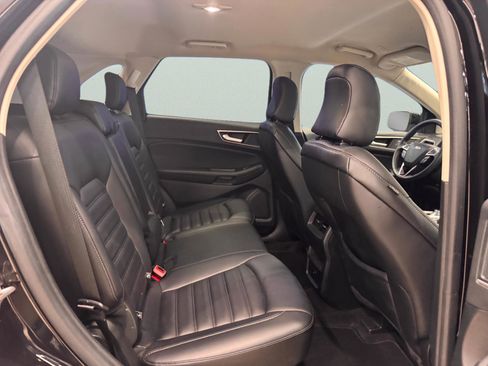 Certified 2024 Ford Edge SEL image 12