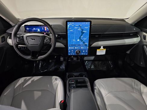 New 2025 Ford Mustang Mach-E Premium AWD/4WD image 33
