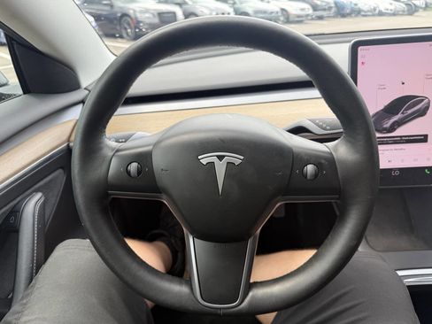 Used 2022 Tesla Model 3 Standard Range RWD image 21