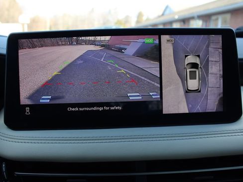 Used 2023 INFINITI QX60 Sensory w/ Vision Package image 18