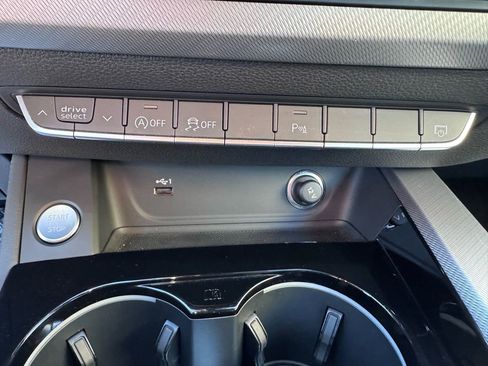 Used 2022 Audi A5 2.0T Premium Plus w/ Premium Plus image 27