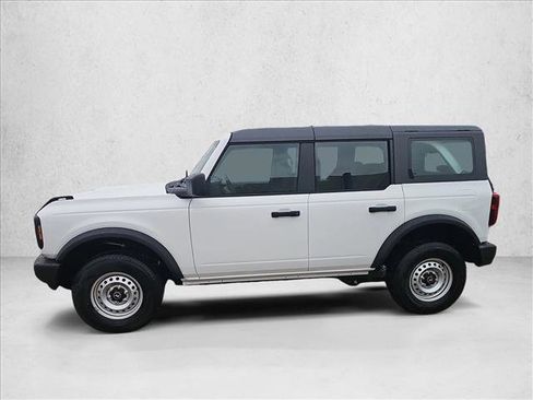 New 2025 Ford Bronco image 2