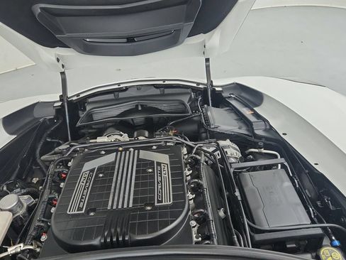 Used 2016 Chevrolet Corvette Z06 w/ 2LZ Preferred Equipment Group RWD image 25